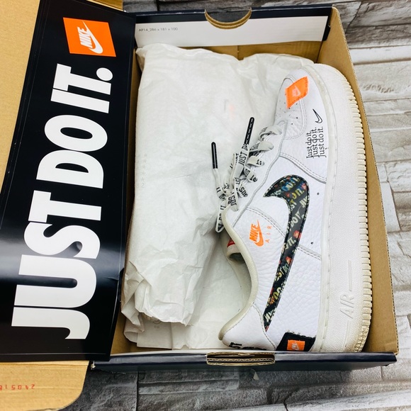 Air Force 1 youth size 4.5 boys white orange tag - Picture 8 of 8